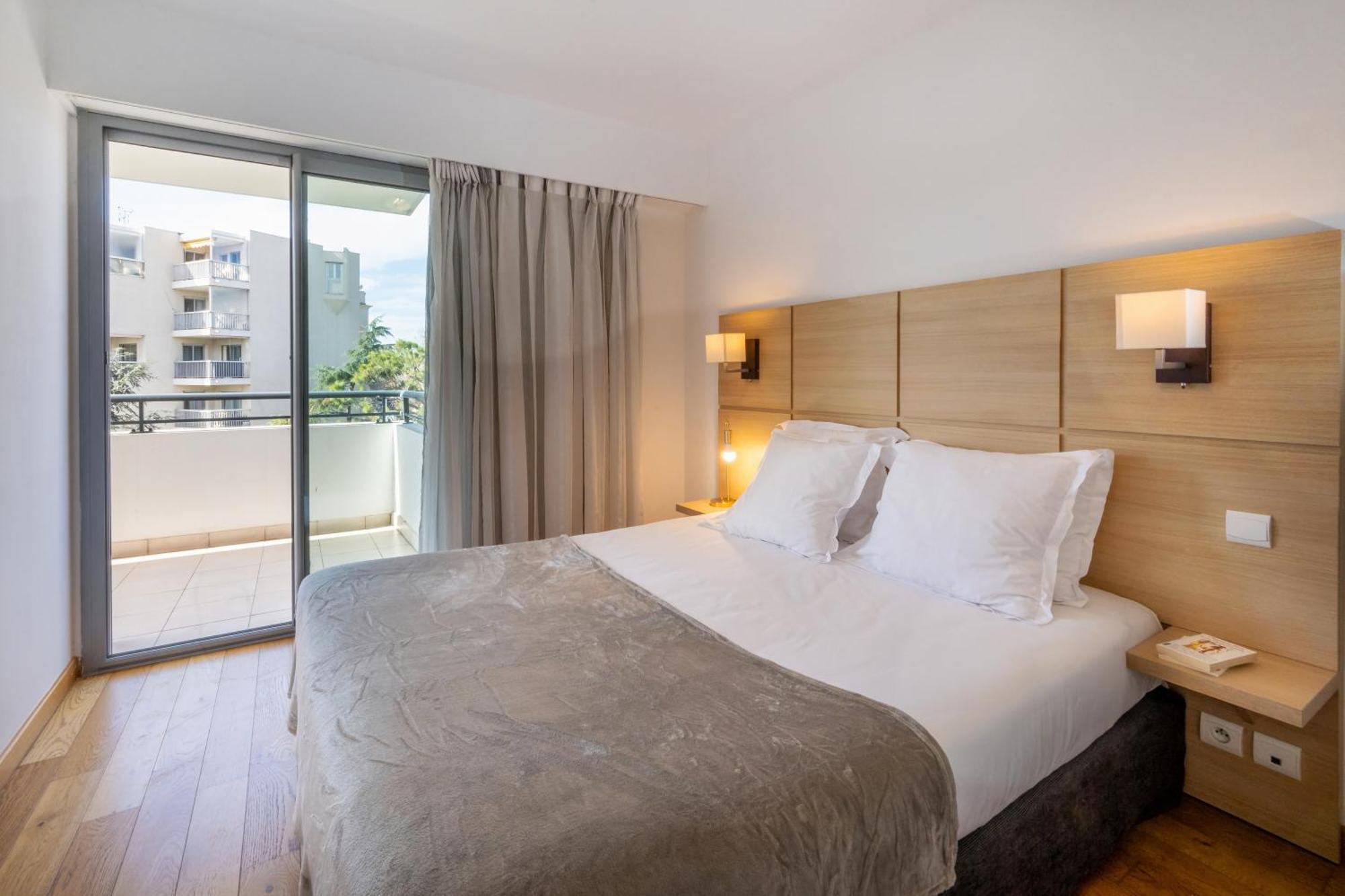 Nemea Appart Hotel Le Lido Cagnes Sur Mer Exterior photo